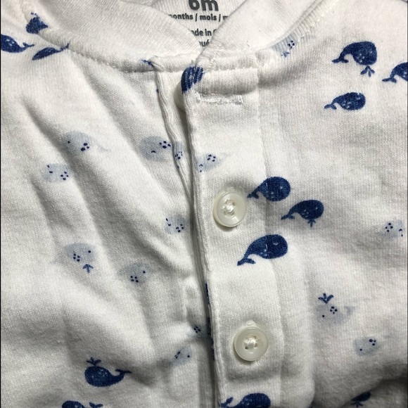 Carter’s baby onesie unisex - Picture 2 of 4